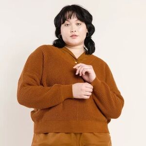 EUC Trandlands Canyon V Neck